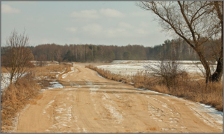 road to Dubasno village