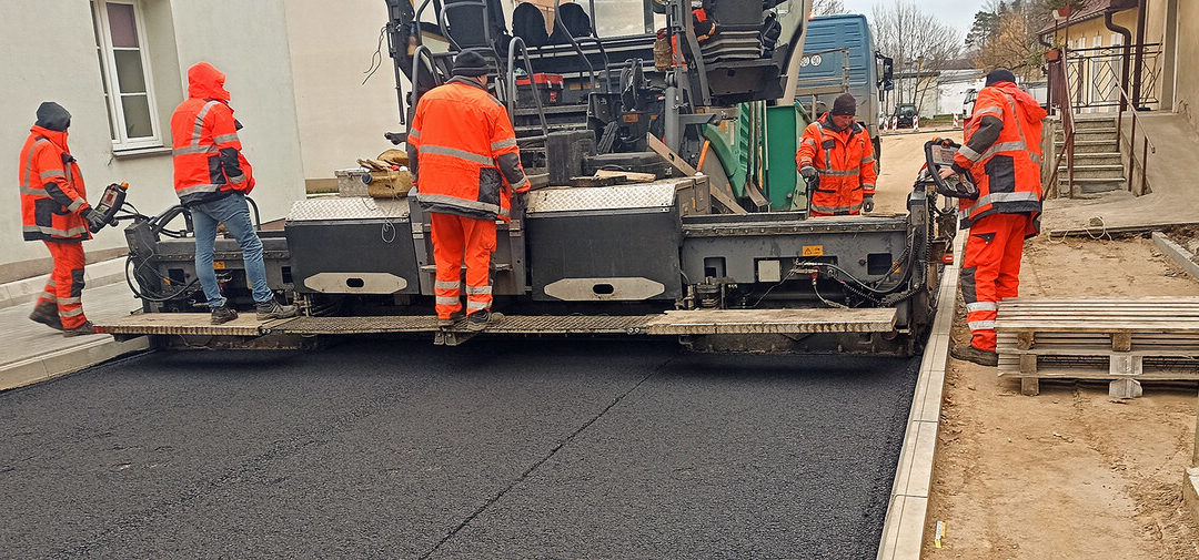 Wreszcie mamy asfalt.